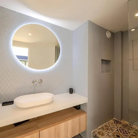 D Exception, Vue Et Rooftop Super Cannes Villa *